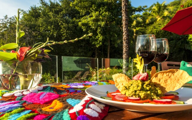 Villa Polinesia Wellness Resort