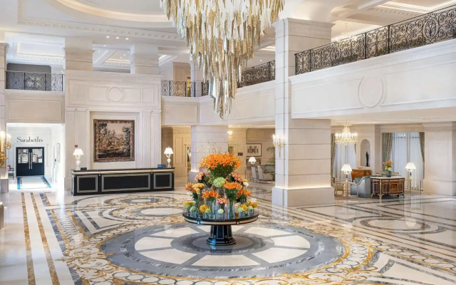 The Plaza Doha, LXR s & Resorts