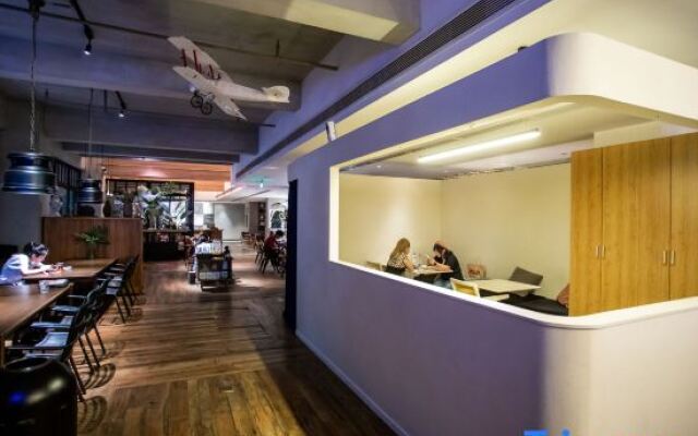 Xu Li Traveling Hotel (Chengdu Taikoo Li Chunxi  Road Branch)