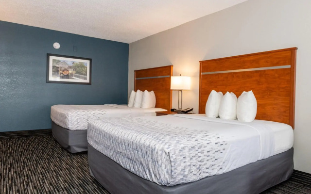 Twin Mountain Inn & Suites