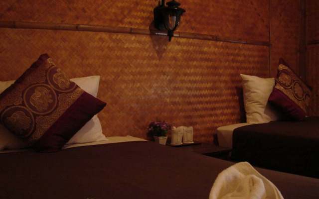 Phi Phi Twin Palms Bungalow