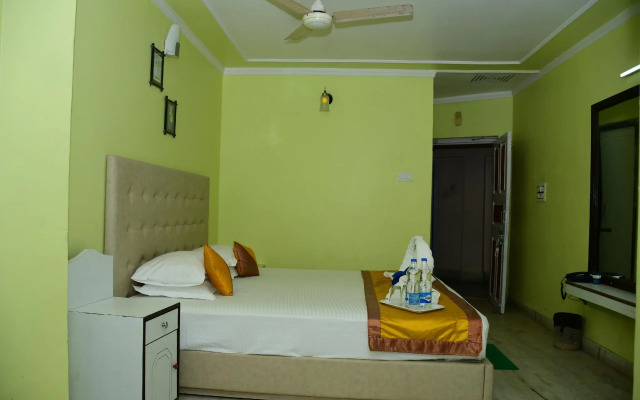 Hotel Dolphin