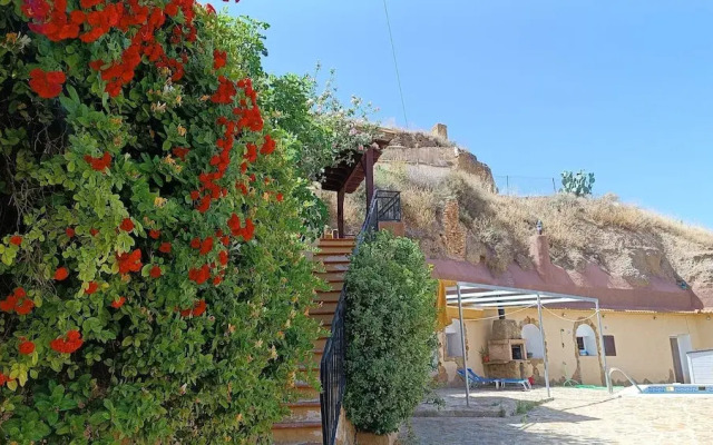 Serenity in Freila - Spacious 5 Bedroom House