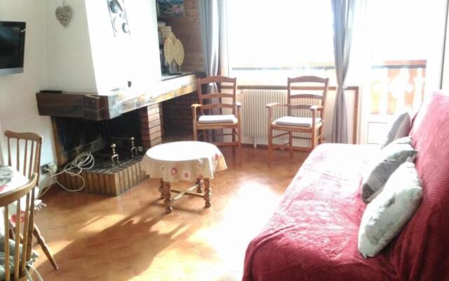 SL385 - 2 Pièces 6 Pers centre des Carroz