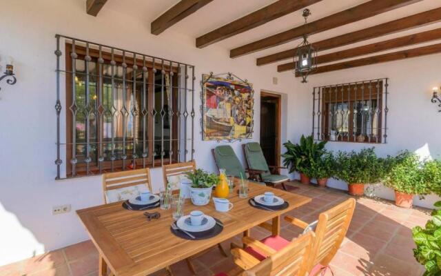 Villa Luz de Luna Guaro by Ruralidays