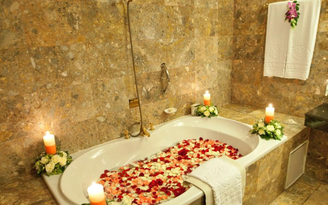 Hotel Majestic Saigon