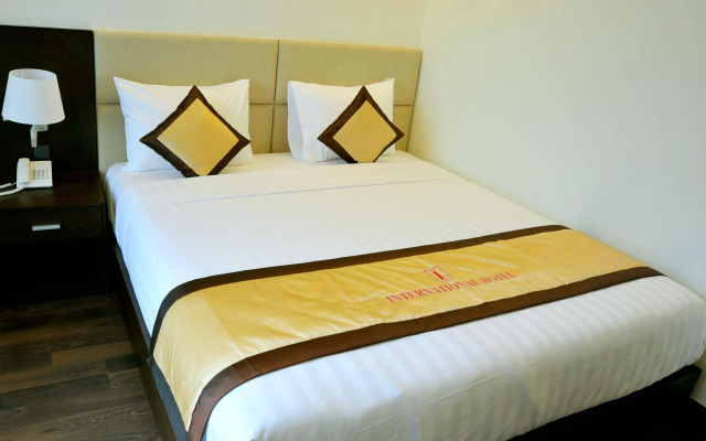 International Hotel