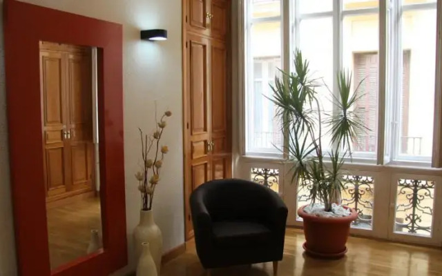 Echegaray Suites