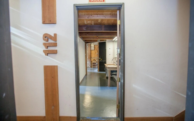 PodShare DTLA Arts District - Hostel