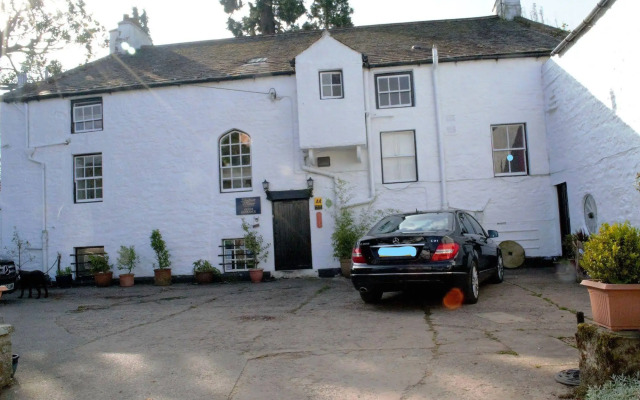 Lowbyer Manor Country House