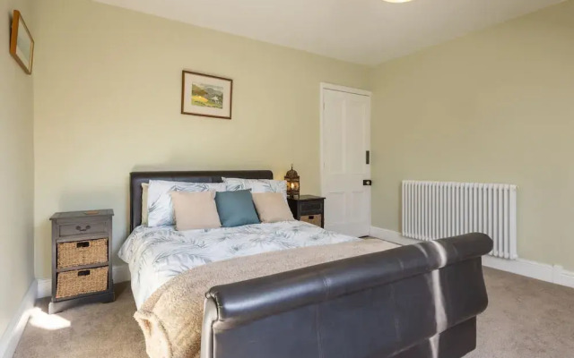 Host Stay Chatsworth Townhouse II