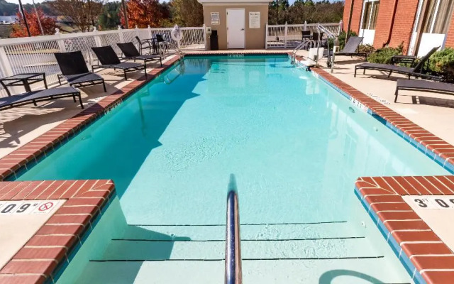 Holiday Inn Express Hotel & Suites Birmingham-Irondale(East) by IHG