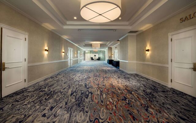 Sonesta Charlotte Lower South End