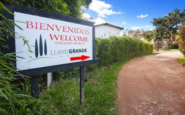 Ayenda Llanogrande Inn