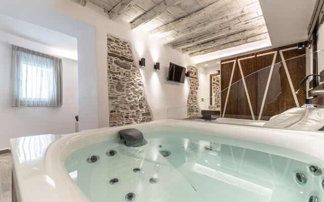 Mariet Naxos Elegant Suites