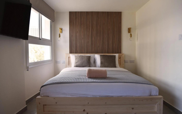 2BR Hayarkon Beach Front Holiday Suit