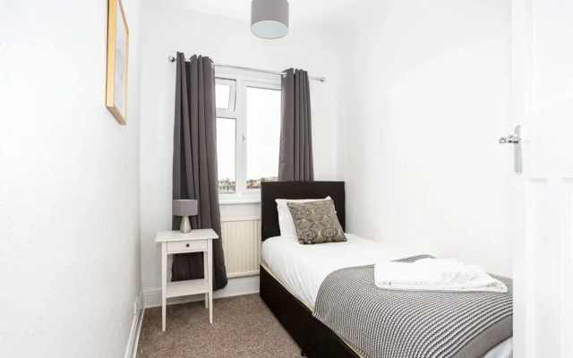 The Woodgrange by Sorted Stay