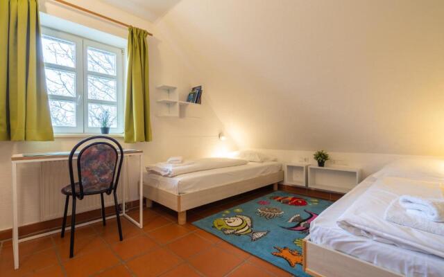 Komfort Appartement mit 2 Schlafzimmern und Terrasse A01