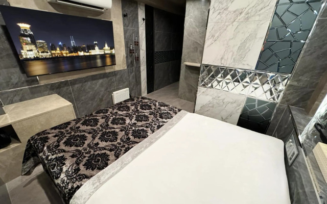 Hotel Rocks Shinjuku