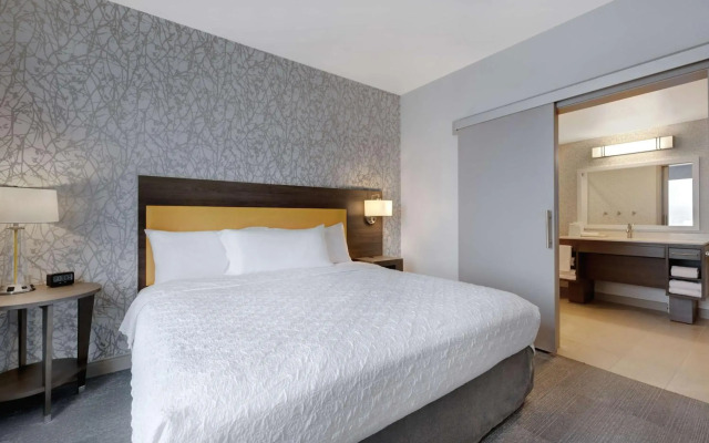 Home2 Suites by Hilton Las Vegas Southwest I-215 Curve