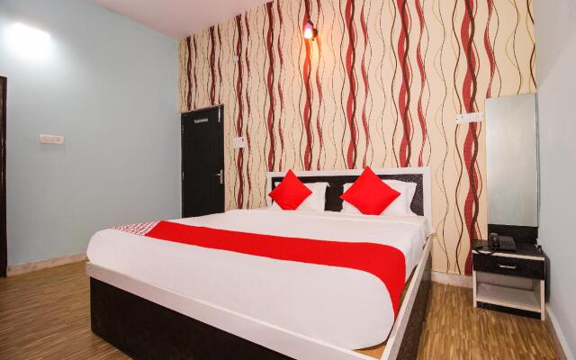 Capital O 41561 Hotel Paradise Residency