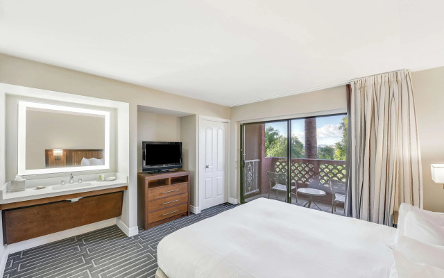 Hilton Phoenix Tapatio Cliffs Resort
