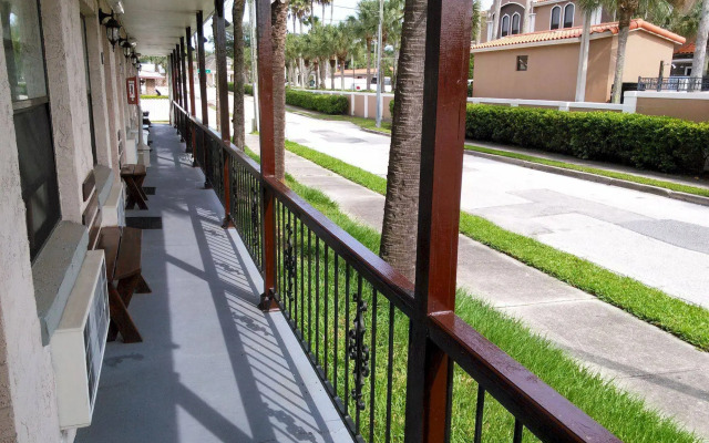 Merida Inn and Suites