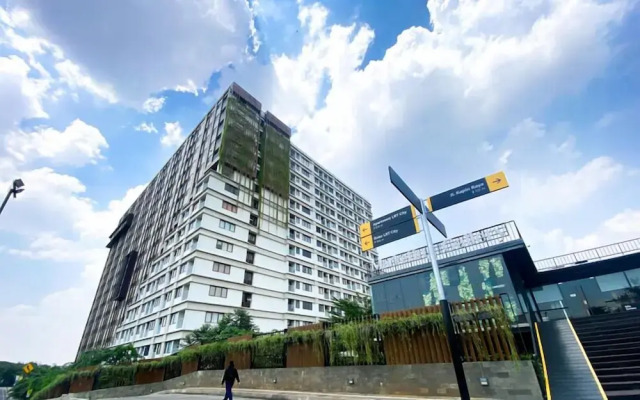 Best Studio Apartment At Gateway Park Lrt City Jatibening