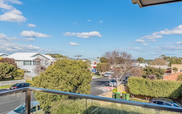 Winona ON Williams - PET Friendly - Free Wifi