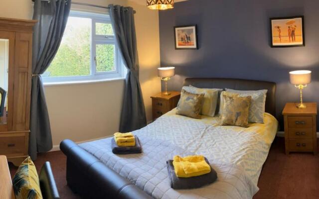 Ogilvie Lodge