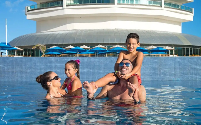 Infinity Luxury Travel at Seadust by YPJ