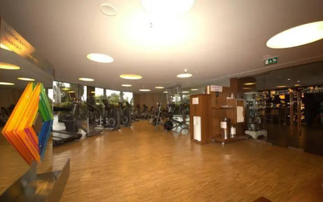 Atakoy Marina Hotel