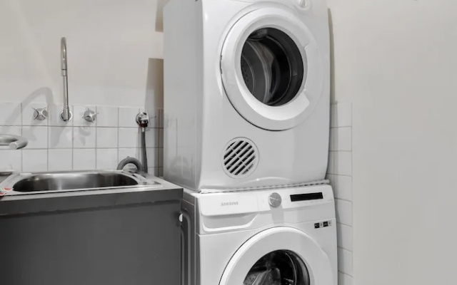 Central Southbank 1-bed Apartment – Guest Rooms – Melbourne