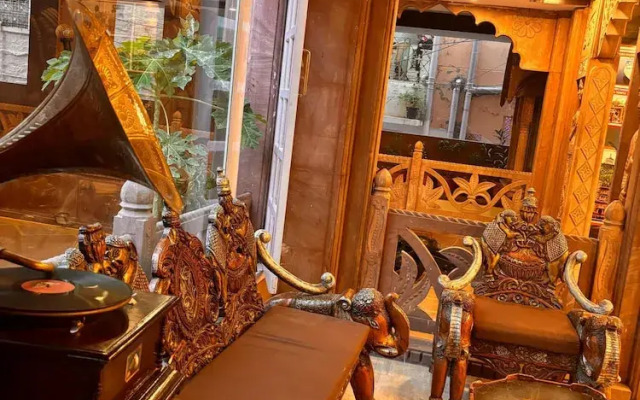 Om Heritage Hotel