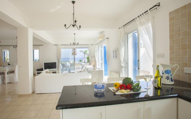 Mimosa Seafront Villa