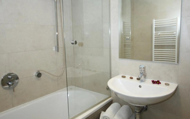 RiverView Apartments