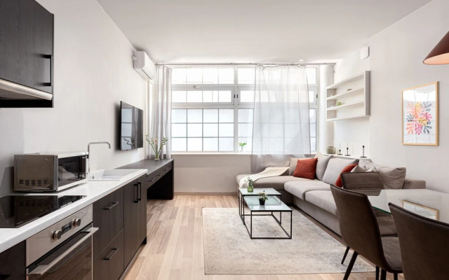Athenian Calm Residence