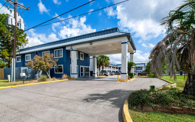 Americas Best Value Inn Gonzales