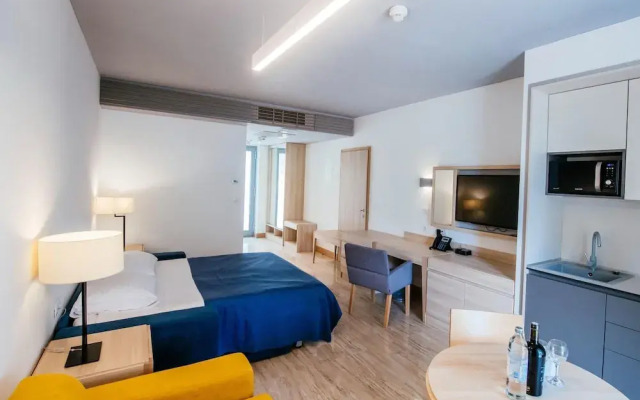 Zaton Apartment With Shared Pool