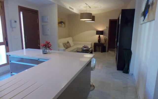 Apartamento Alfonso XII by JITKey