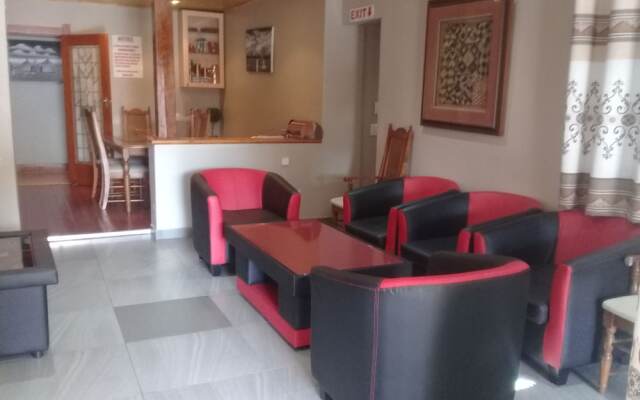Miraton Eastgate Suites