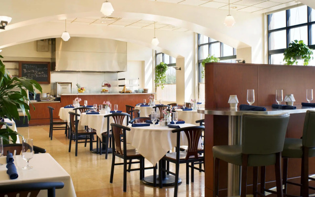 Four Points By Sheraton Philadelphia Airport