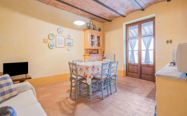 Apartment in Villa With Swimming Pool