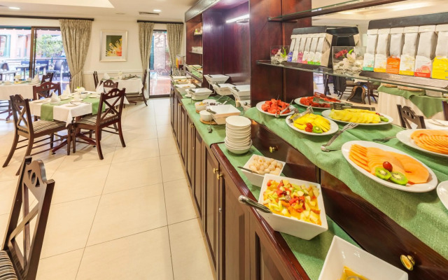 Courtyard Hotel Rosebank