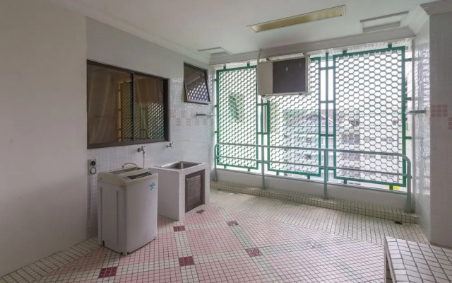 Rimbun Suites & Residences