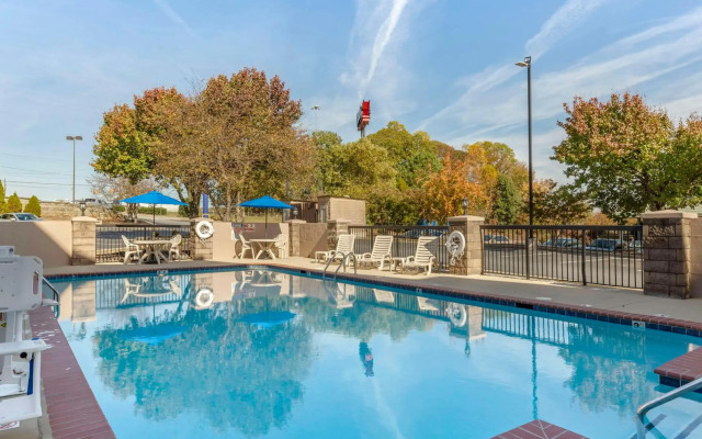 Comfort Inn Greensboro - Kernersville