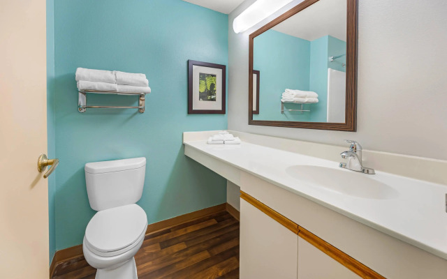 MainStay Suites Las Vegas Convention Center