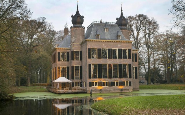 Castle Oud-Poelgeest