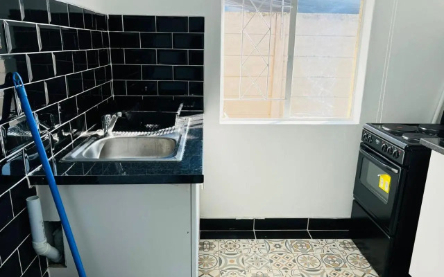 Safi Neat & Cozy Suite
