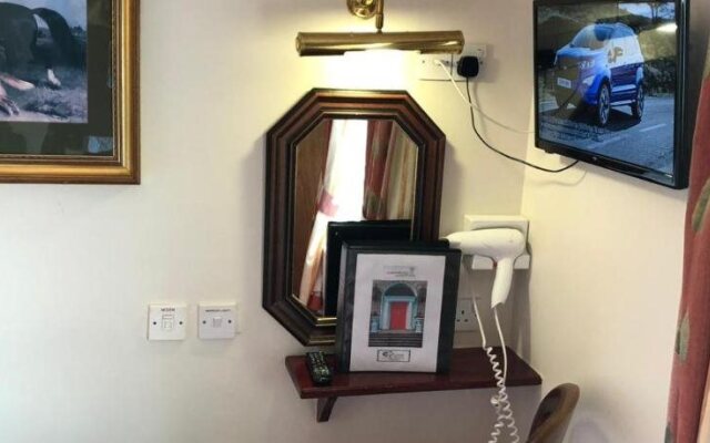 Leeson Bridge Guesthouse